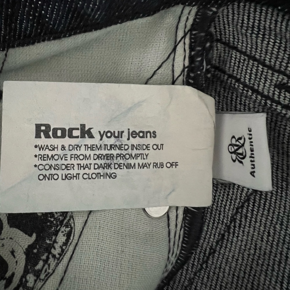 Rock & Republic Low Rise Jeans - Picture 13 of 13